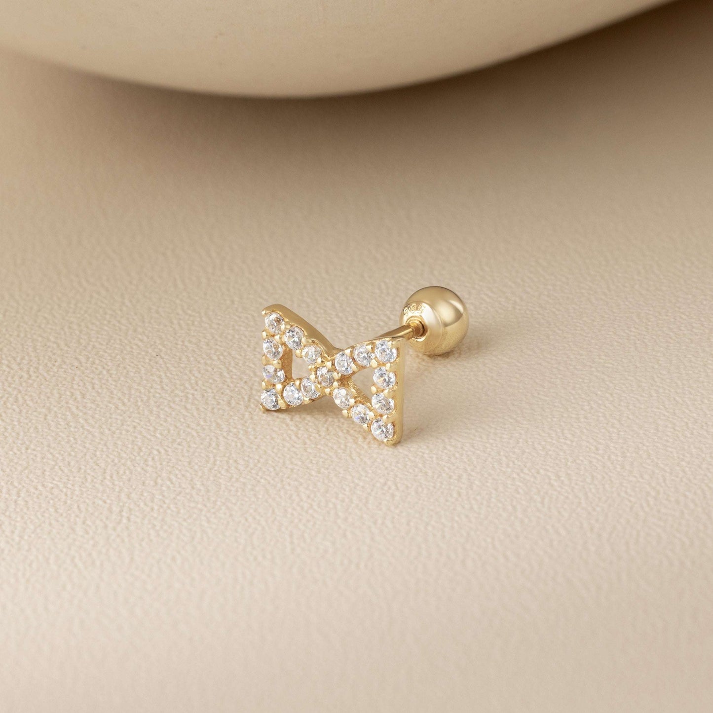 Hourglass Piercing in Yellow Gold with Cubic Zirconia