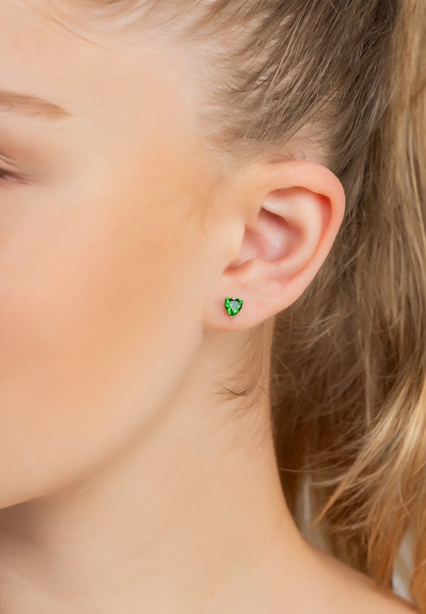 Asscher cut heart stud earrings silver emerald