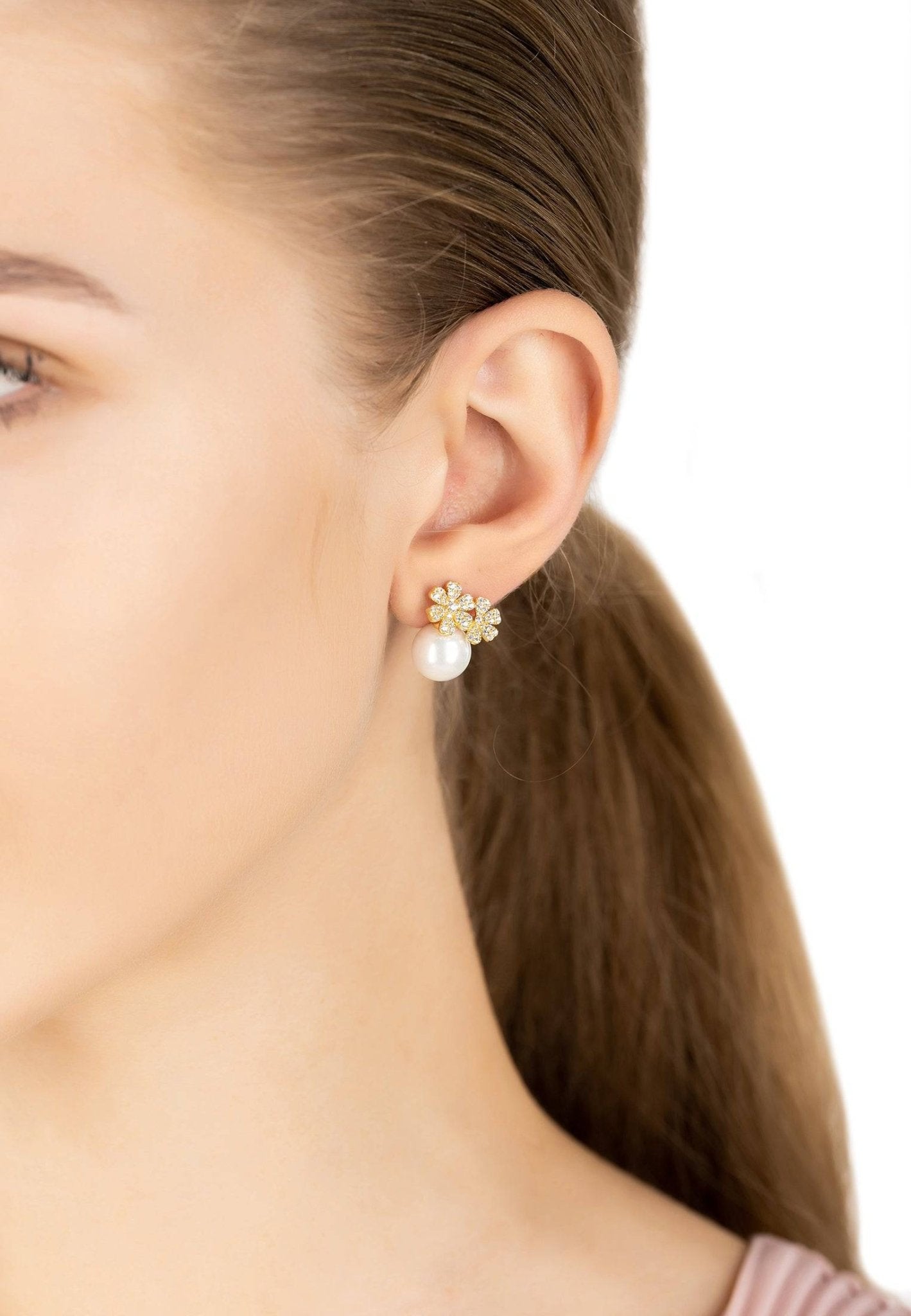 Bouquet and Pearl Stud Earrings in Gold - Accessory101