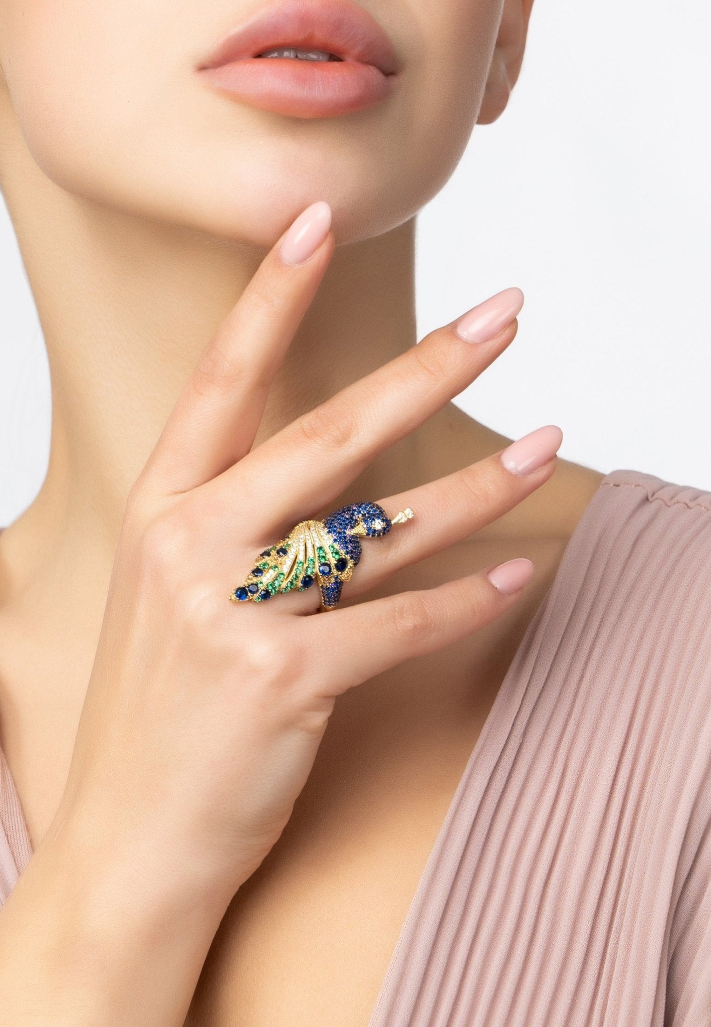 Peacock cocktail ring gold