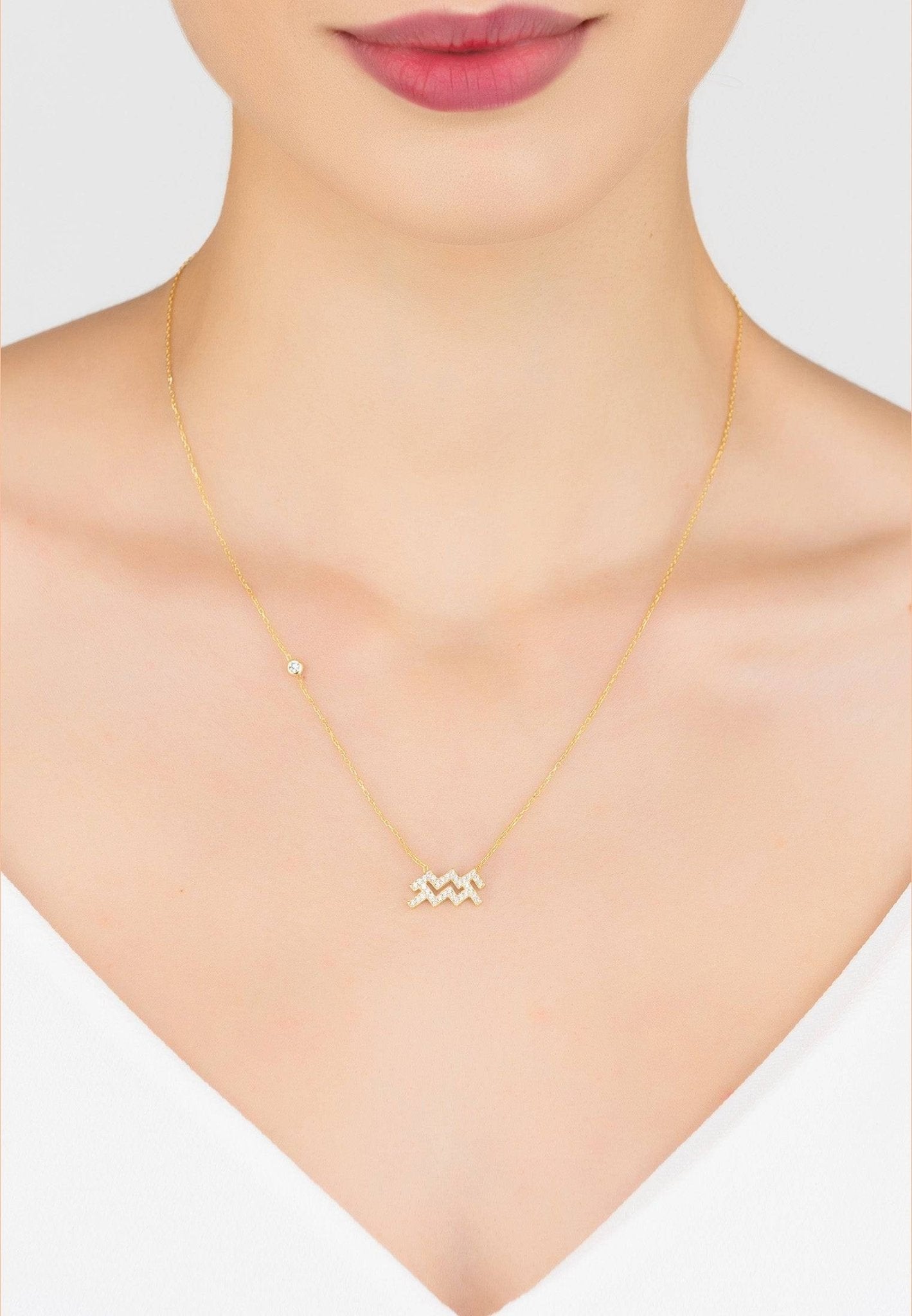 Aquarius Zodiac Necklace in Gold-Plated Silver - Accessory101