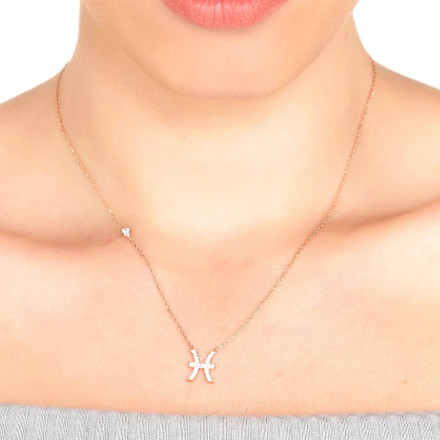 Pisces Zodiac Necklace in Silver Zircon - Accessory101