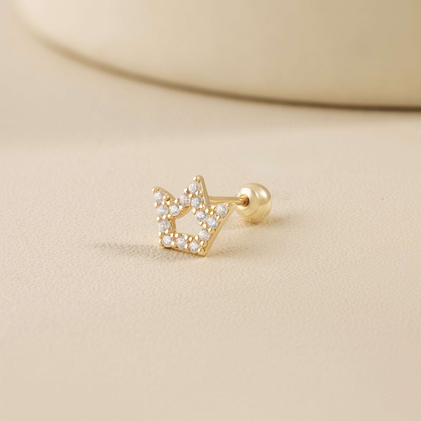 Crownie Piercing in Yellow Gold with Cubic Zirconia
