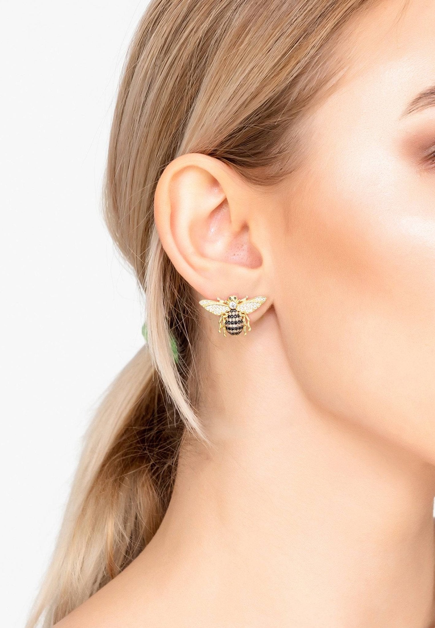 Honey bee stud earrings gold