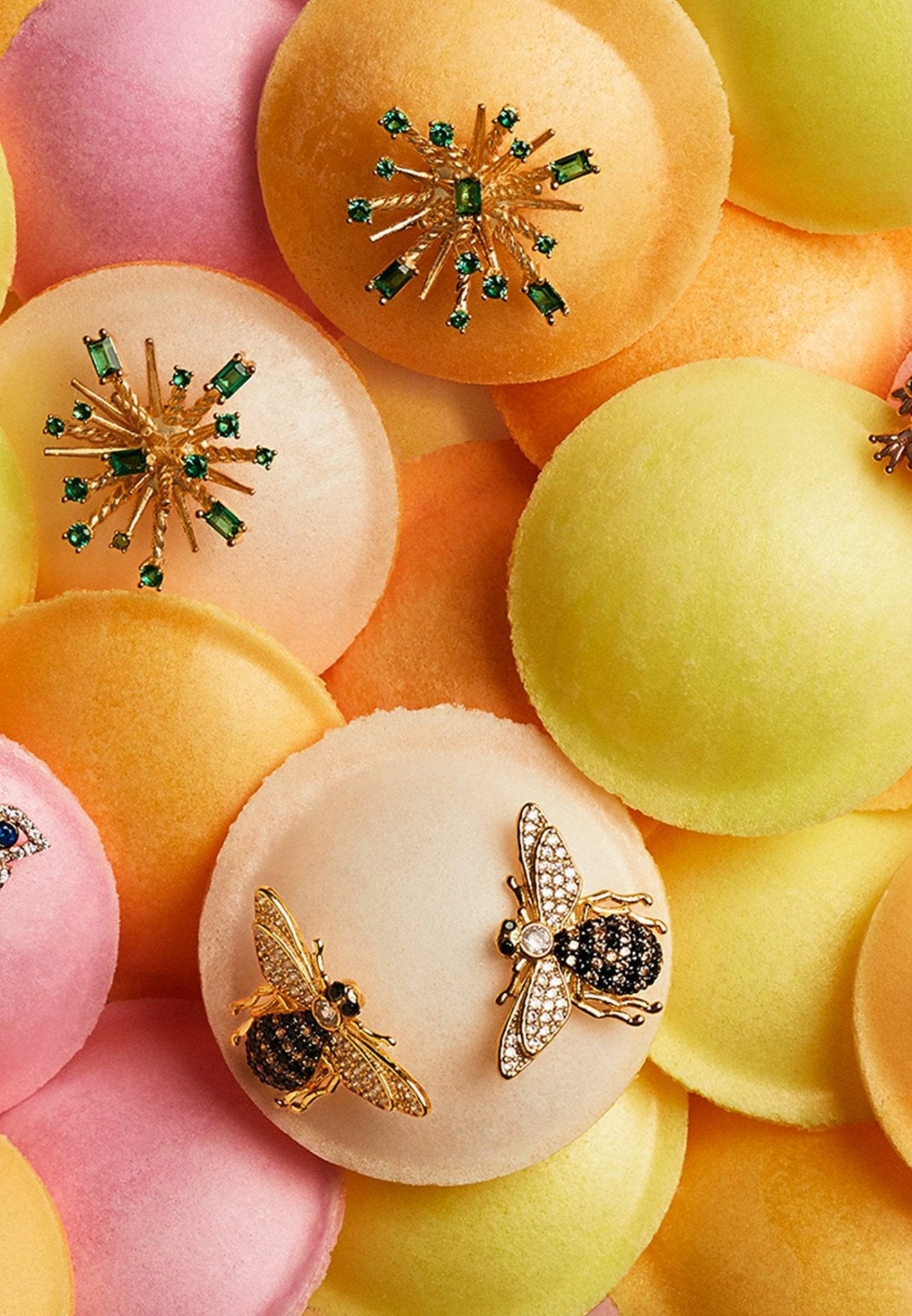 Honey bee stud earrings gold